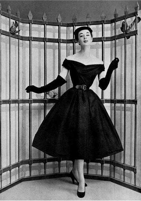 1950s dior silhouette|christian dior 1950s fashion pictures.